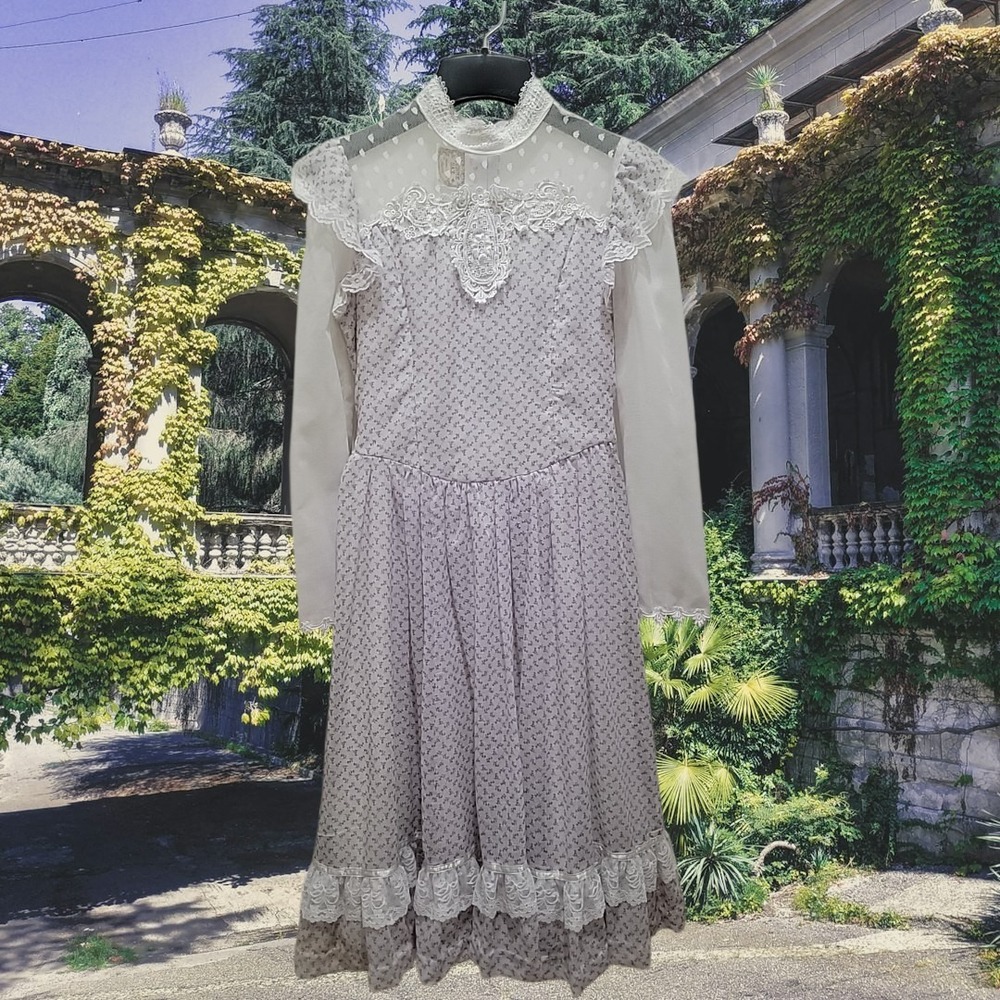 Pale Purple Floral Vintage Gunne Sax Dress Victorian Prairie 1970's Girls 12